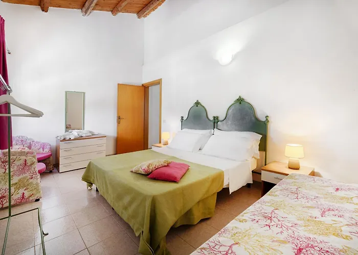 Casa Donnamisurata Feriehus